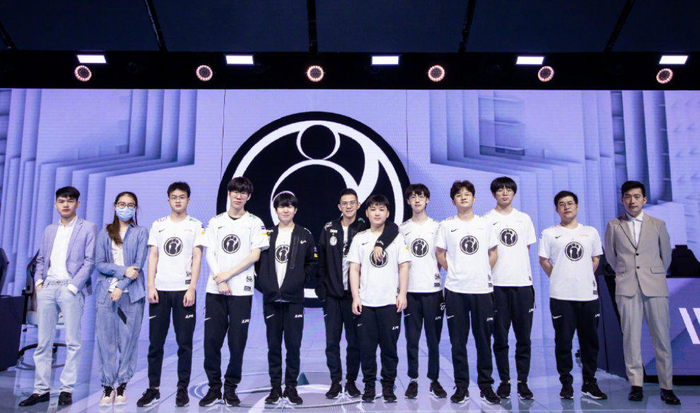 爆粗的画面 爆粗的画面